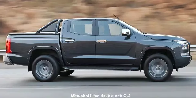 Vehicle Image for 10/10for Mitsubishi Triton 2.4DI-D double cab GLS auto